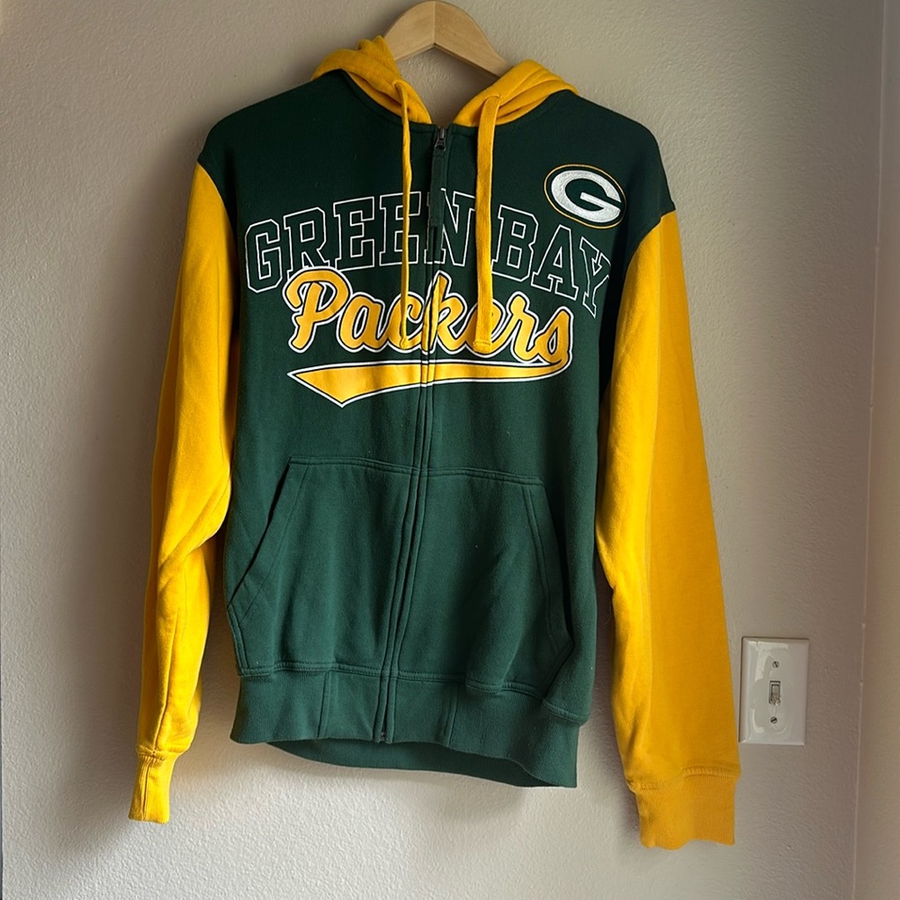 GreenBay Packers zip up sweatshirt